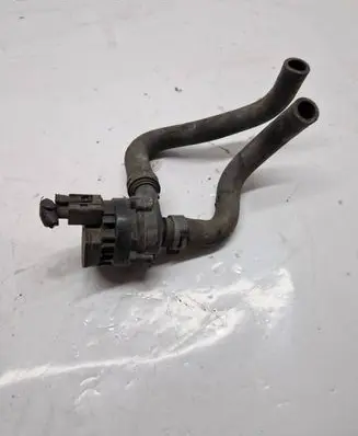 Nissan Qashqai Electric auxiliary coolant/water pump