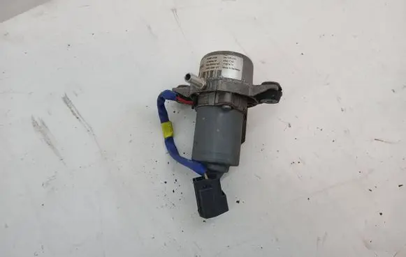 Subaru WRX Other engine bay part 11305125500 18157306 153010304001