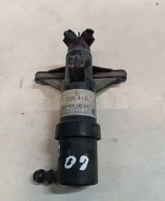 BMW 5 E60 E61 Headlight washer spray nozzle 7038416