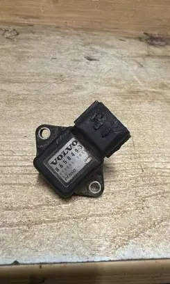 Volvo V50 Air pressure sensor 8658493