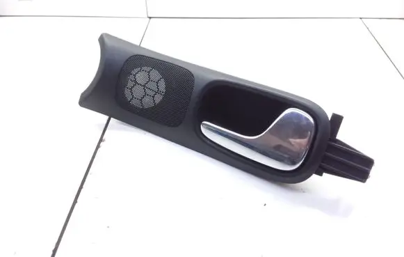 Audi A4 S4 B5 8D Front door interior handle 8D0837020