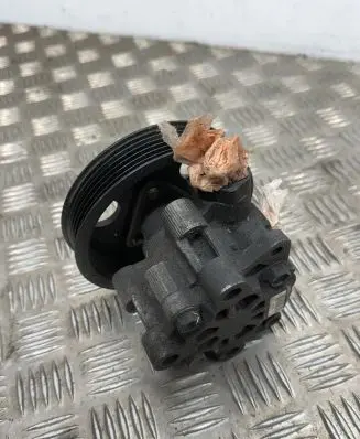 Jeep Cherokee IV KK Power steering pump 20602208F