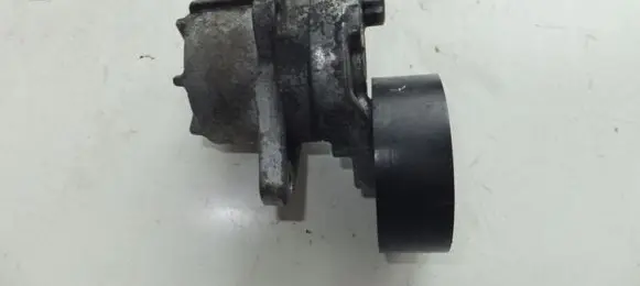 Mercedes-Benz Vito Viano W638 Generator/alternator belt tensioner A6112000570