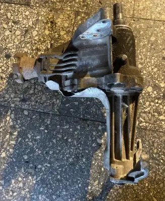 Gearbox transfer box case