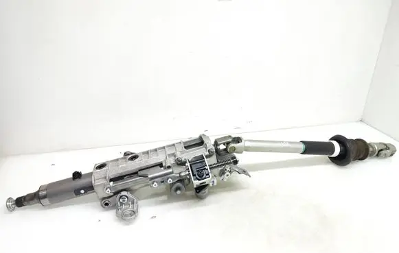 Steering wheel axle set