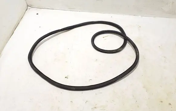 Mercedes-Benz GLA H247 Front door rubber seal A2476921000