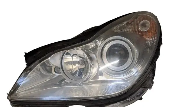 Mercedes-Benz CLS C219 Headlight/headlamp 2198200161