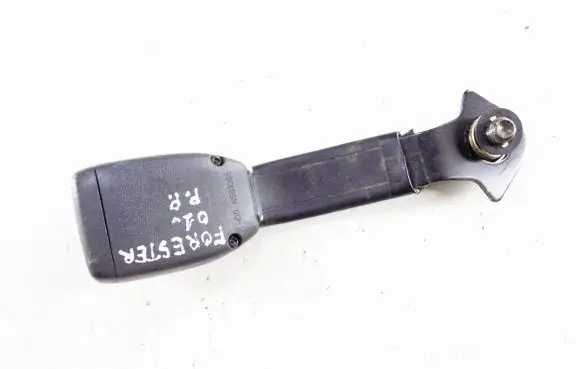 Subaru Forester SF Front seatbelt buckle