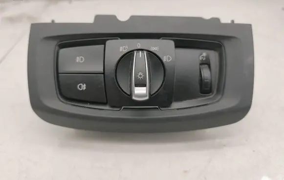 BMW X5 F15 Light switch 9311727