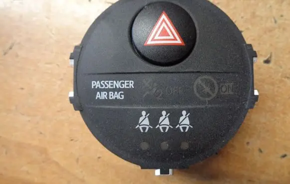 Toyota Yaris Hazard light switch 839500D050A
