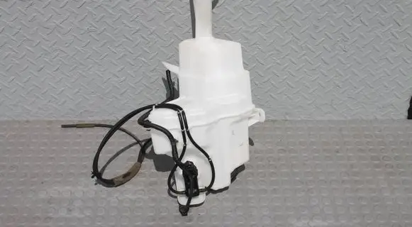 Hyundai Kona I Windshield washer fluid reservoir/tank HYUNDAI98610J9200 98610J9200