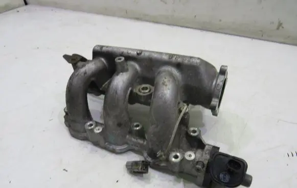 Nissan Micra Intake manifold GMAUTO4574097