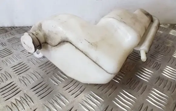 Mitsubishi ASX Coolant expansion tank/reservoir