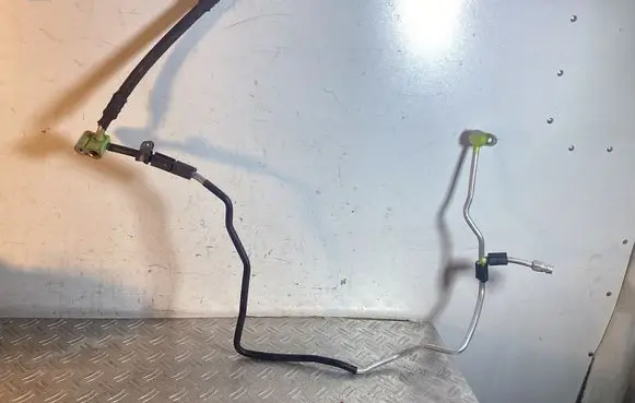 Porsche Cayenne (92A) Air conditioning (A/C) pipe/hose 7L6820750AJ