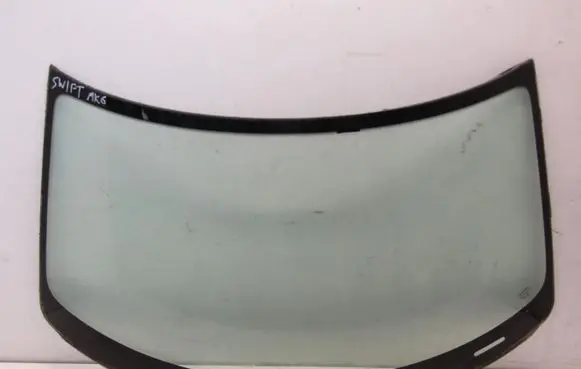 Suzuki Swift III Front windscreen/windshield window 