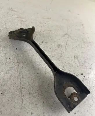 Subaru Outback Battery bracket 
