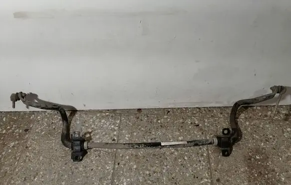 Volvo XC60 Front anti-roll bar/sway bar 8G9N5482