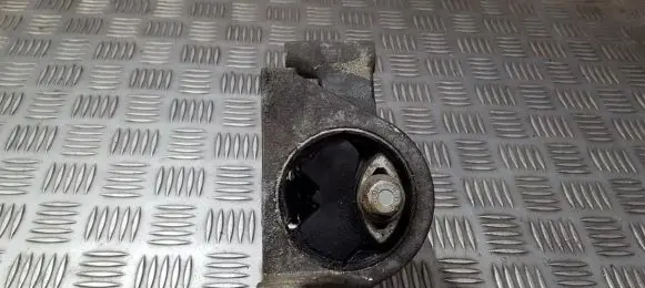 Peugeot Boxer Engine mount bracket A236