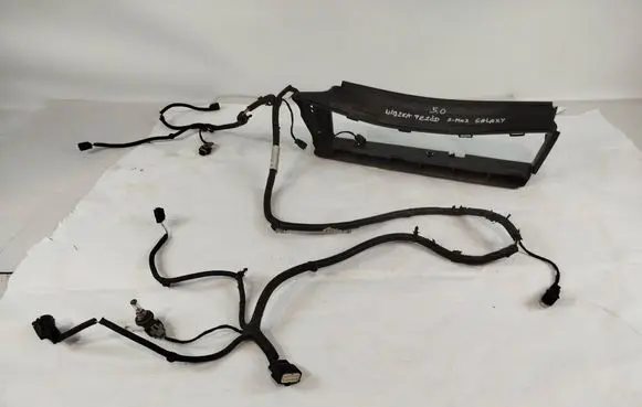 Ford Galaxy Windshield trim E1GT15K867