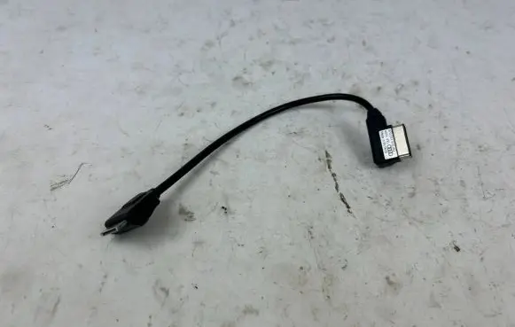 Audi Q5 SQ5 iPod connector socket 4F0051510AG