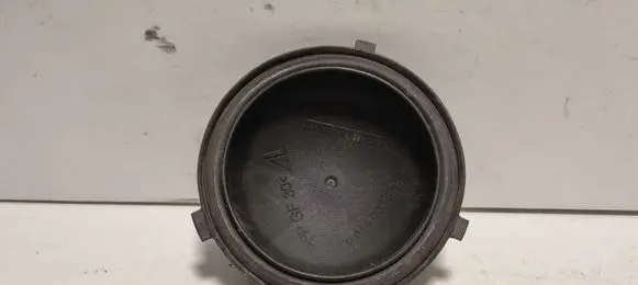 Headlight/headlamp dust cover