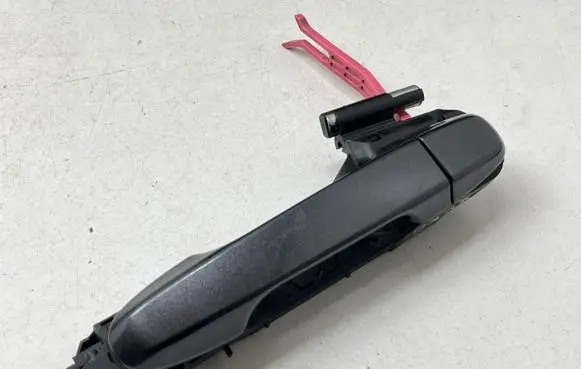 Rear door exterior handle