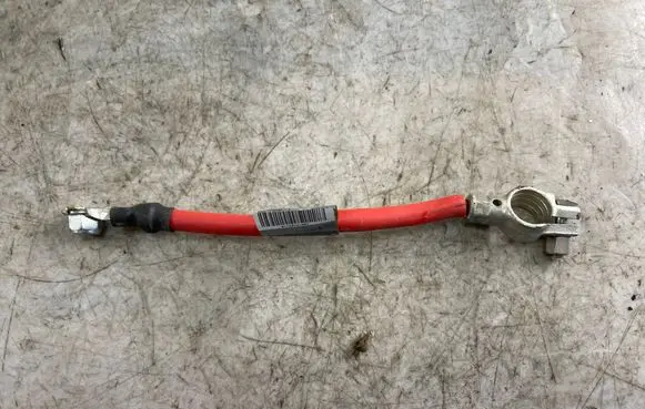 Mercedes-Benz S W221 Positive cable (battery) A2215403110