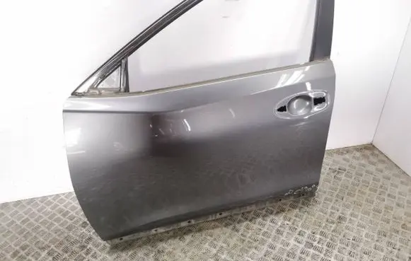 Nissan X-Trail T32 Front door