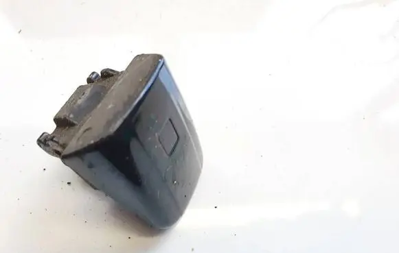 Mercedes-Benz E W210 Loading door cover/cap 