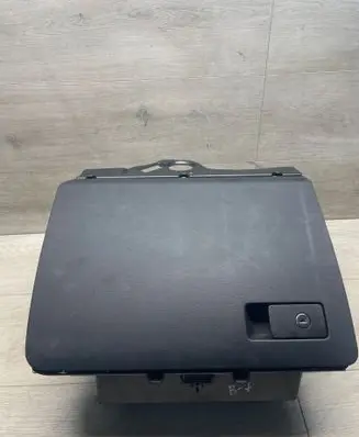 Volkswagen PASSAT B7 Glove box 3AA857938 101110