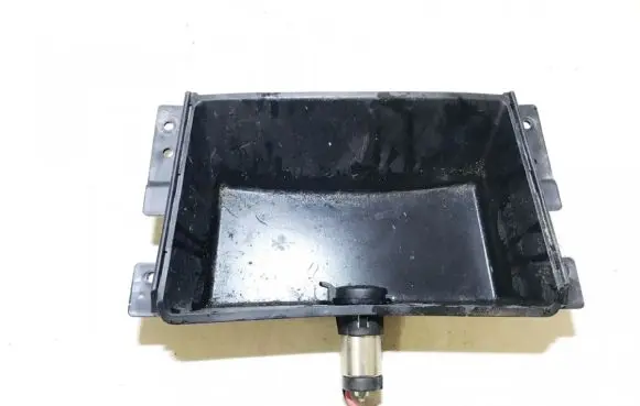 KIA Sorento Cigarette lighter 846843e700 84684-3e700