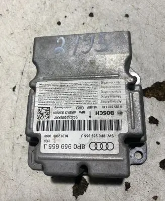 Audi A3 S3 8P Airbag control unit/module 8P0959655J 0285010148