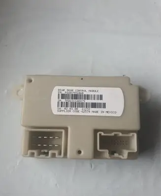 Chrysler Town u0026 Country V Sliding door control unit/module P68079910AB 68079910AB