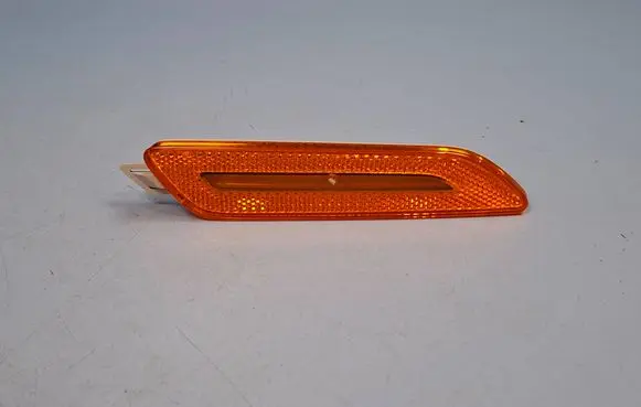Porsche Panamera (971) Front reflector 971945062B