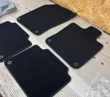 Volvo S90, V90 Car floor mat set 32216200