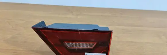 Jaguar E-Pace Tailgate rear/tail lights J9C313192CC