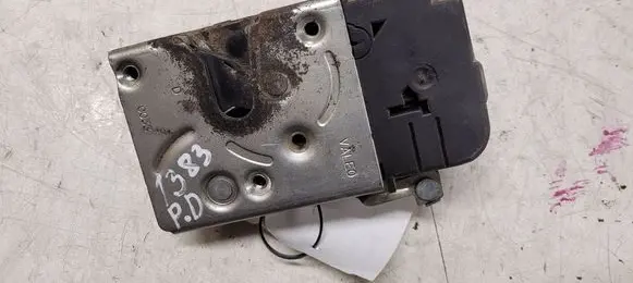 Citroen Berlingo Front door lock