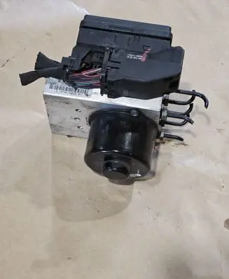 Mercedes-Benz GL X164 ABS Pump A1645458232 A1644312812 0045409881