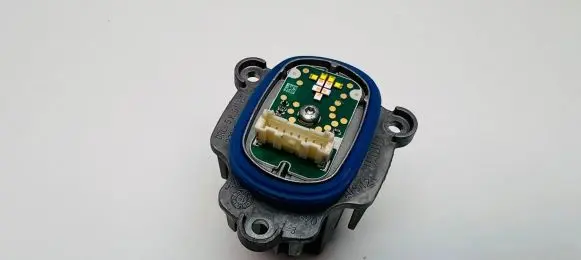 Skoda Octavia Mk4 LED ballast control module 5E3941645B 1420000690
