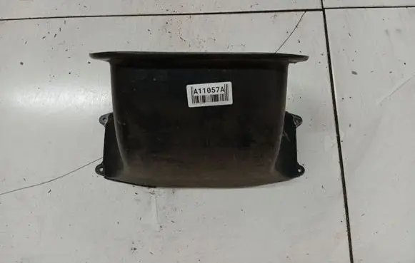 Honda FR-V Air intake duct part 