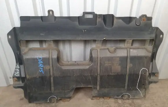 Citroen DS3 Engine splash shield/under tray 9682559380