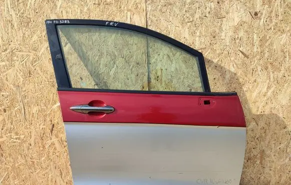 Honda FR-V Front door