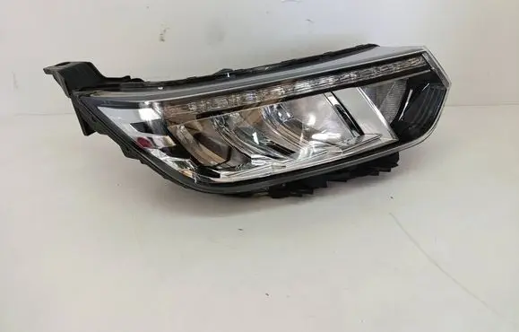 SsangYong Tivoli Headlight/headlamp ZGM92101220 ZGM92161220