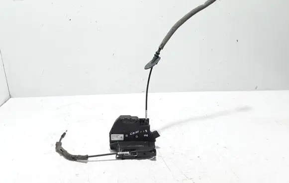 Renault Captur Rear door lock 825005865R