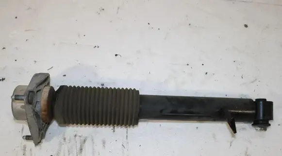BMW X6 F16 Rear shock absorber/damper 6867866