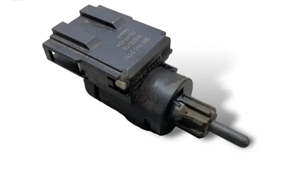 Audi A6 S6 C6 4F Brake pedal sensor switch 3B0945511C 19322010 020905