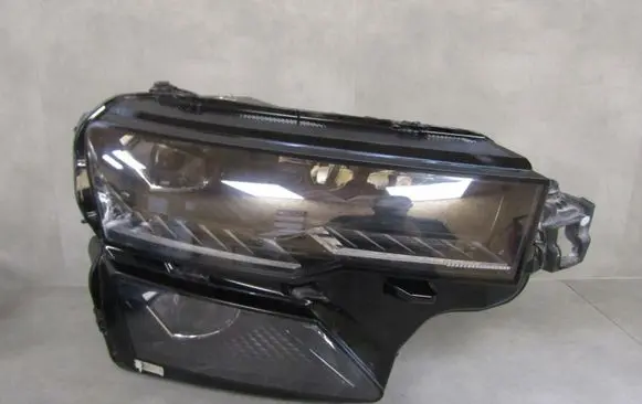 Skoda Karoq Headlight/headlamp 57B941036