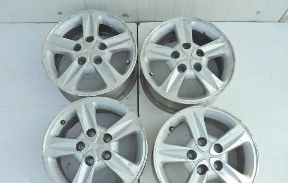 Toyota Previa (XR30, XR40) II R15 alloy rim 