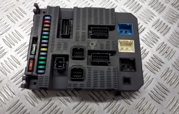 Citroen C2 High voltage junction box 9664532580