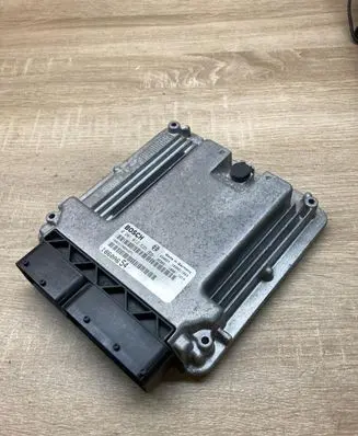 Mitsubishi Grandis Engine control unit/module ECU 1860A654 0281012535